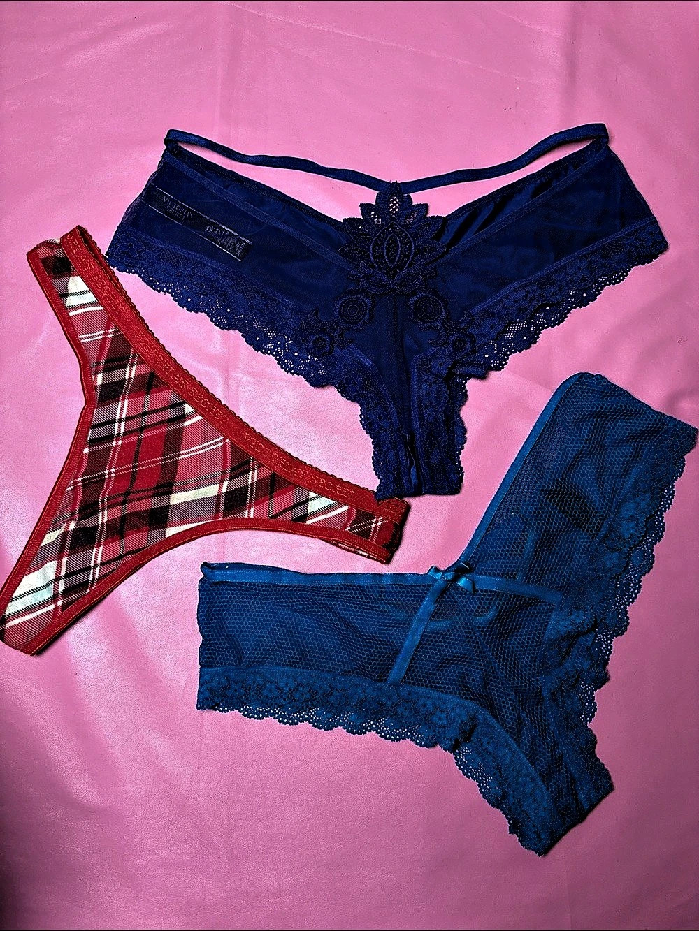 Victoria's Secret Thong Panties Lot of 3 Blue & Red Size Large